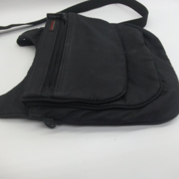 Hedgren Urban Black Crossbody Bag - Picture 4 of 4